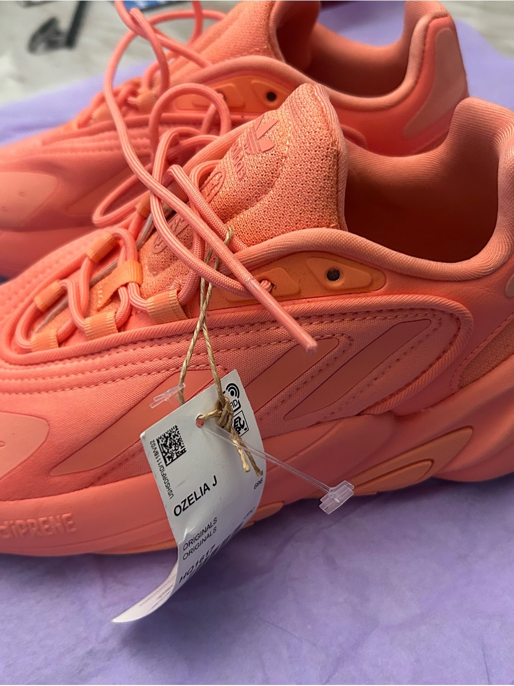 adidas Ozelia Sneakers - Coral